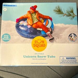 Sun Squad inflatable snow tube. Unicorn design. Blue.